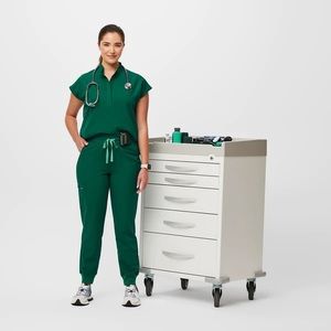 XXS hunter green figs women’s, Rafaela top and yolo pant. Good condition. Used